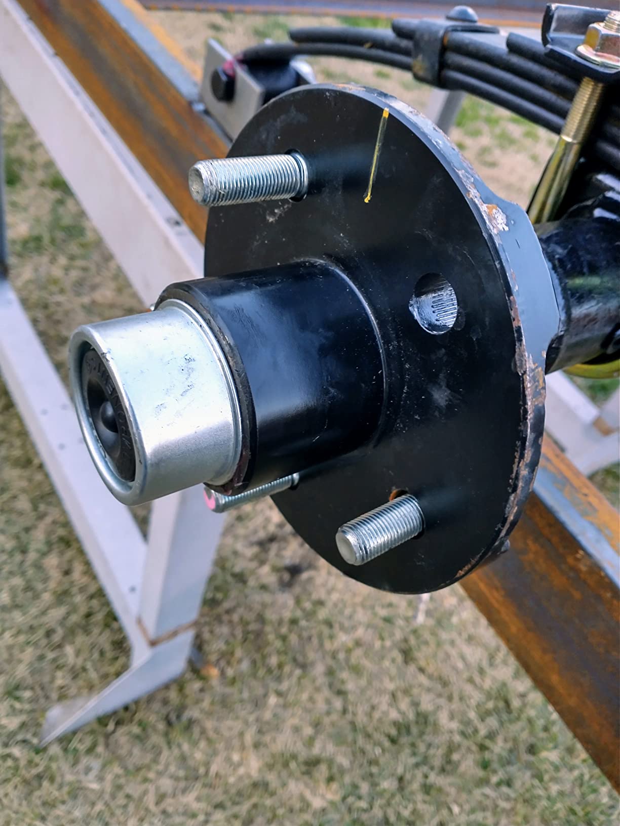 LCI Lippert 3,500LB Straight Idler Trailer Axle 72HF 58SC customer photo 1