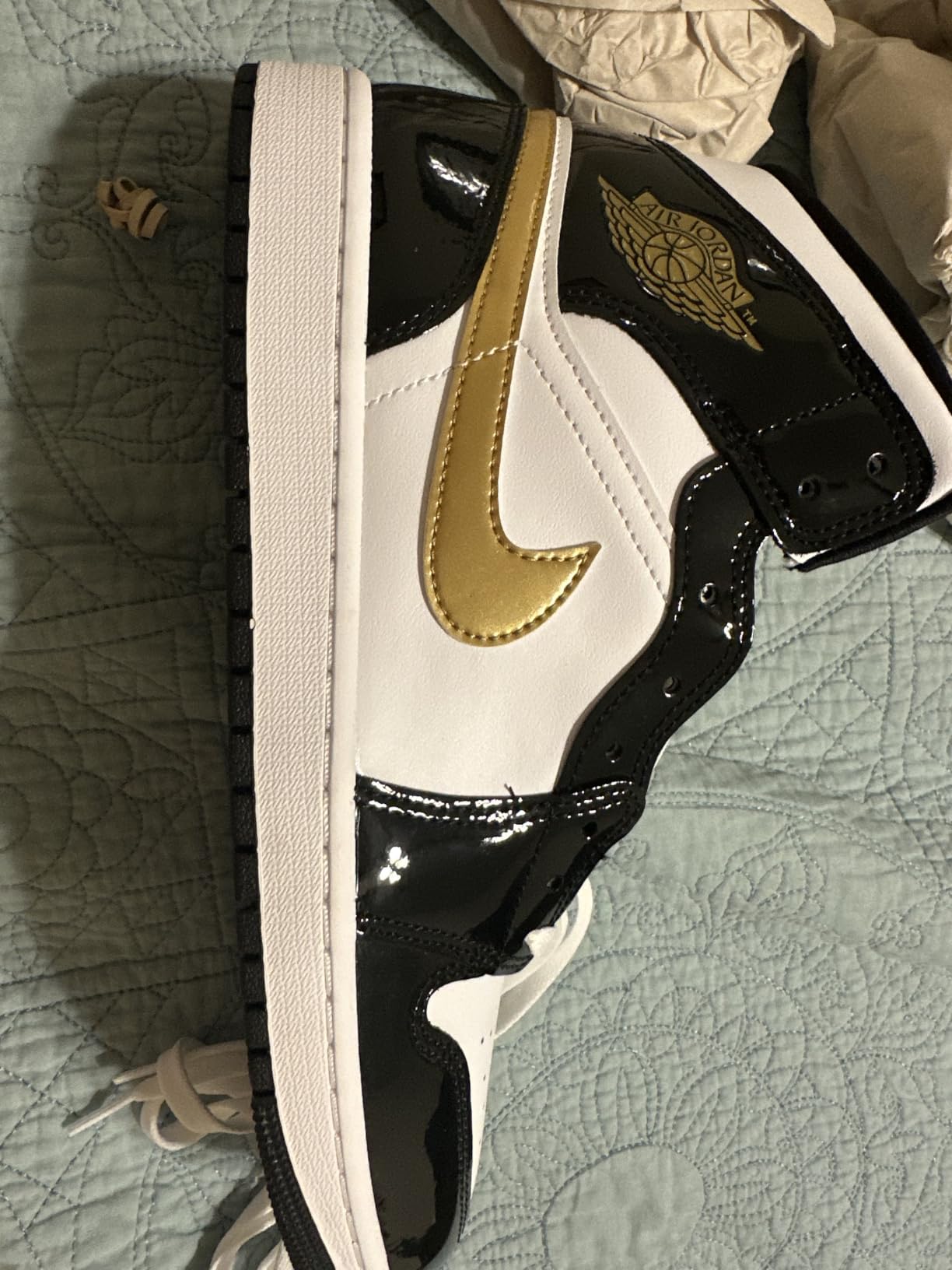 Nike Men's Air Jordan 1 Mid Basketball Shoes customer photo 2