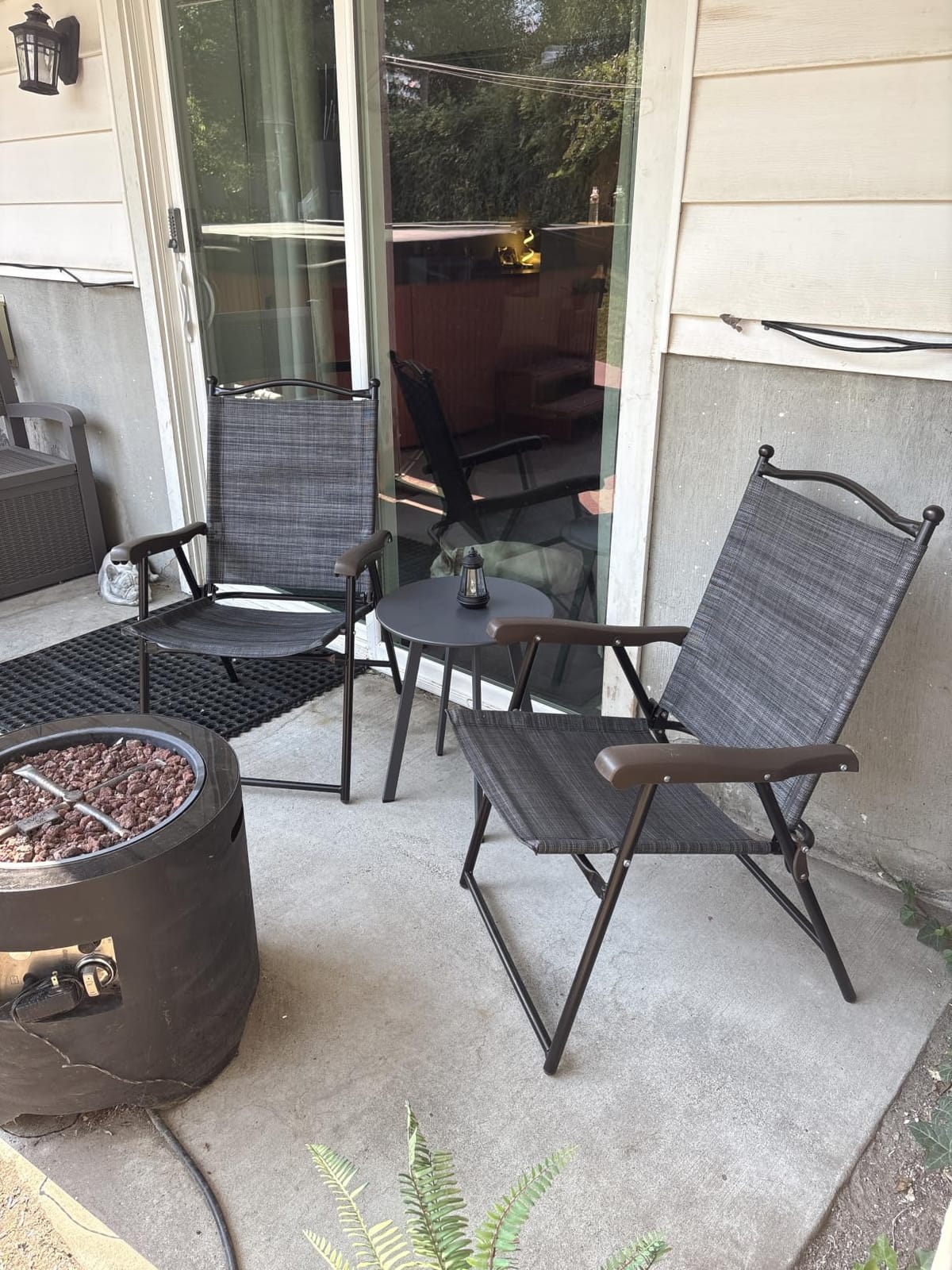 GIANTEX Set of 2 Patio Folding Chairs, Outdoor Folding Lawn Chairs, Brown customer photo 2