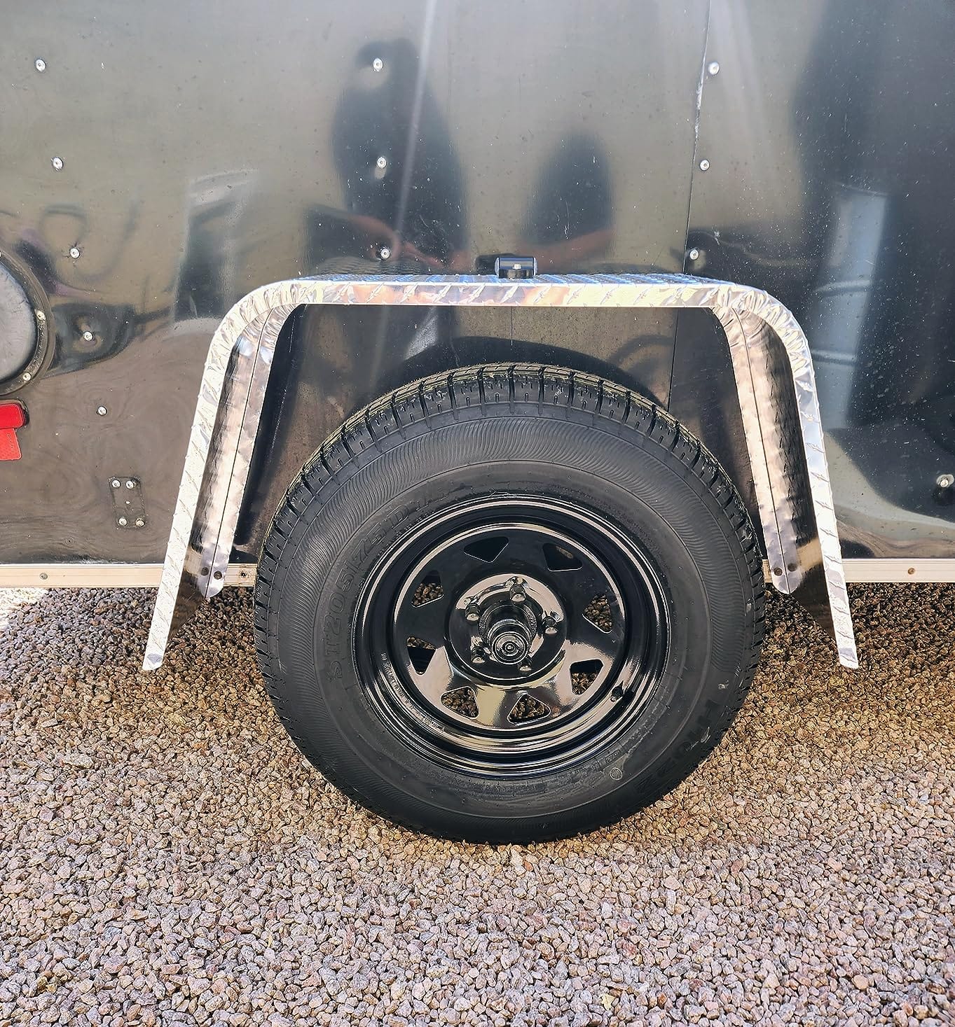 Tough Grade 2-Pack Aluminum Diamond Plate Flat Top Trailer Fender - 10