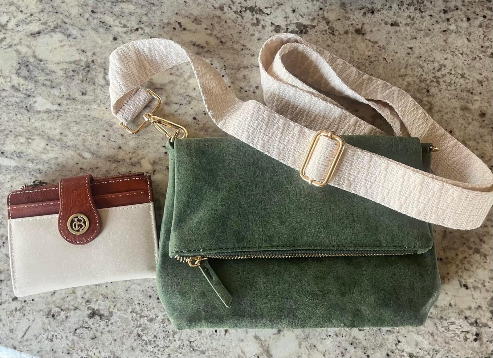 Gladdon Crossbody bags for Women Crossbody Purse Shoulder Bag customer photo 1