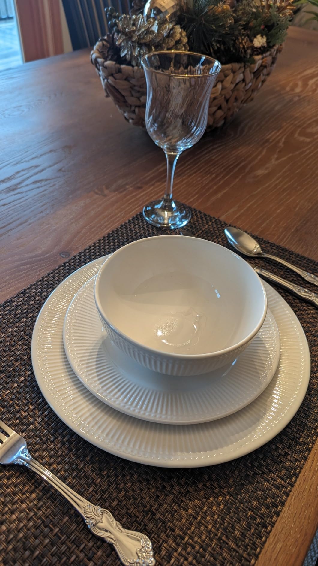 Tabletops Gallery Embossed White Porcelain Round Dinnerware - Bloom 12 Piece Dinnerware Set customer photo 2