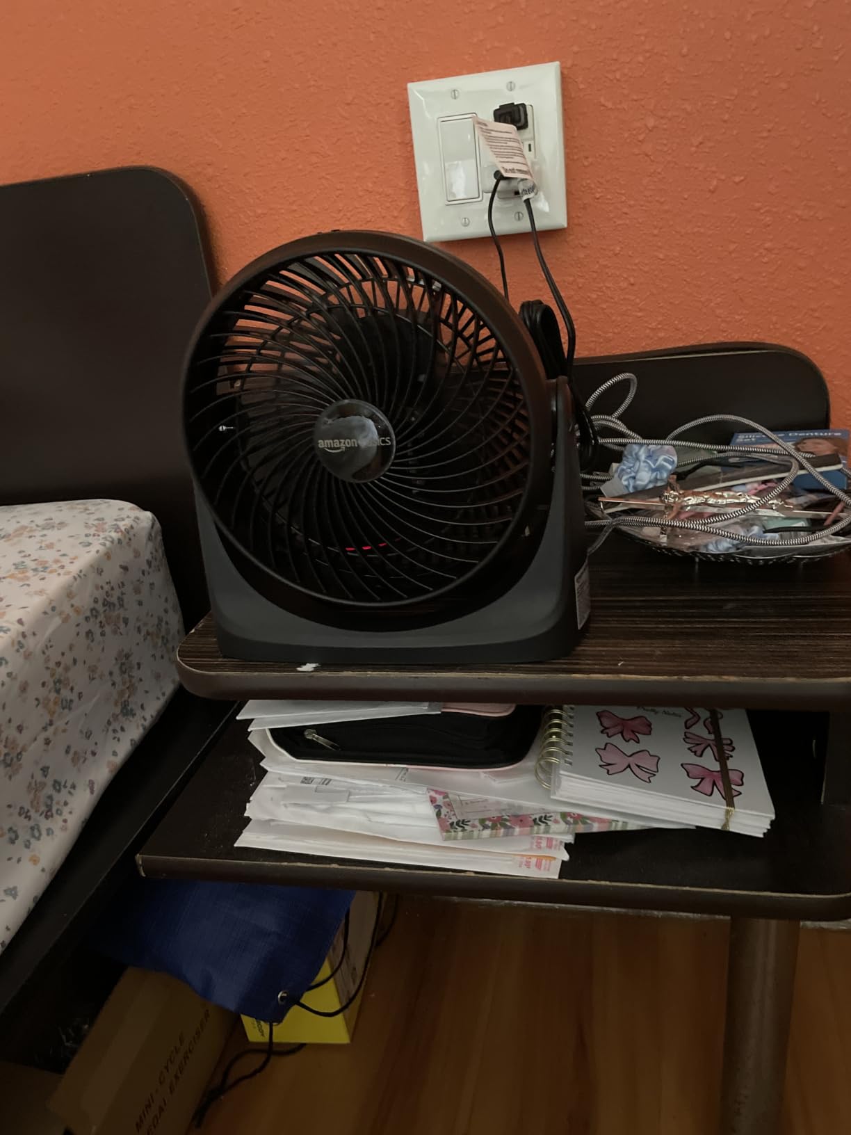 Amazon Basics Air Circulator Desk Fan for Bedroom, Home and Office, 90-Degree Tilt Head, 3 Speed Settings, Cooling, 35 Watts, Black, 11.1