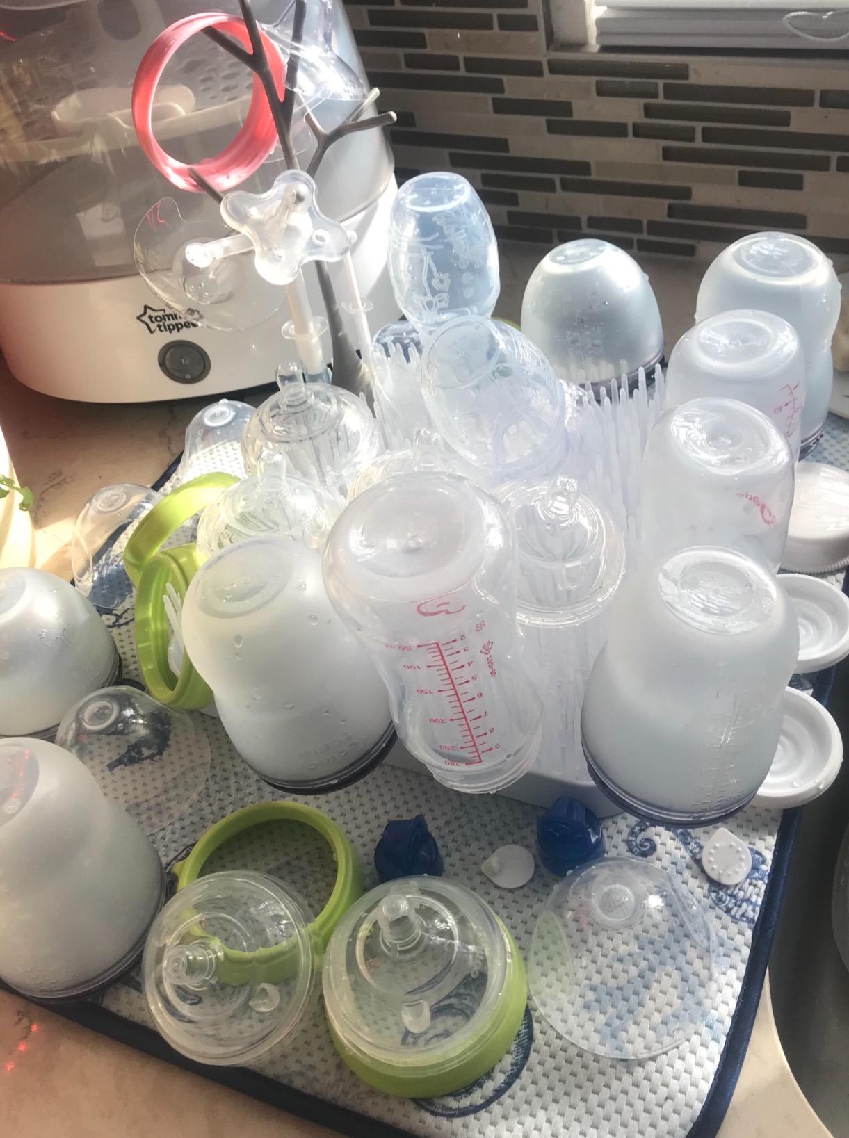 Boon Grass Plastic Drying Rack - Modern Countertop Baby Bottle Organizer - 9.75 x 9.88 x 3.0 inches - Gray customer photo 1