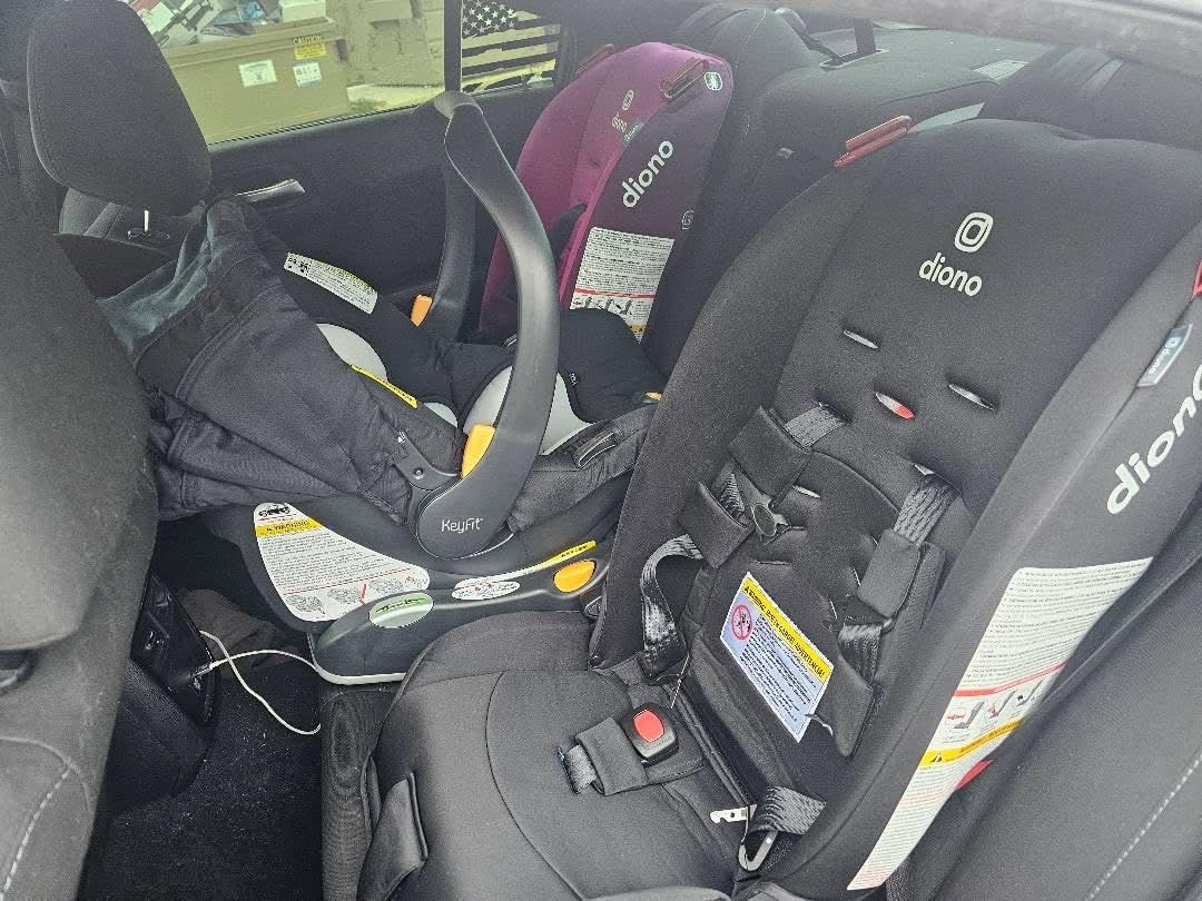 Diono Radian 3R, 3-in-1 Convertible Car Seat, Rear Facing & Forward Facing, 10 Years 1 Car Seat, Slim Fit 3 Across, Gray Slate customer photo 1