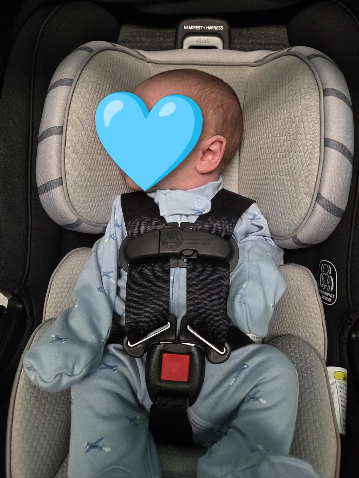 Graco SnugRide SnugFit Infant Car Seat, Baby Car Seat with Anti Rebound Bar for Extra Safety, No-Rethread Harness, Latch Equipped Carseat, Baby Essentials, Gift for New Parents, Gotham customer photo 1