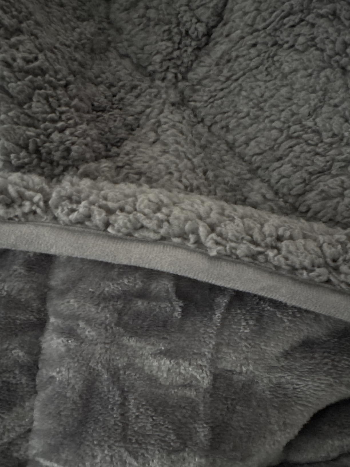 Cottonblue Weighted Blanket 15 lbs Queen Size for Adults 60x80 inches Soft customer photo 1