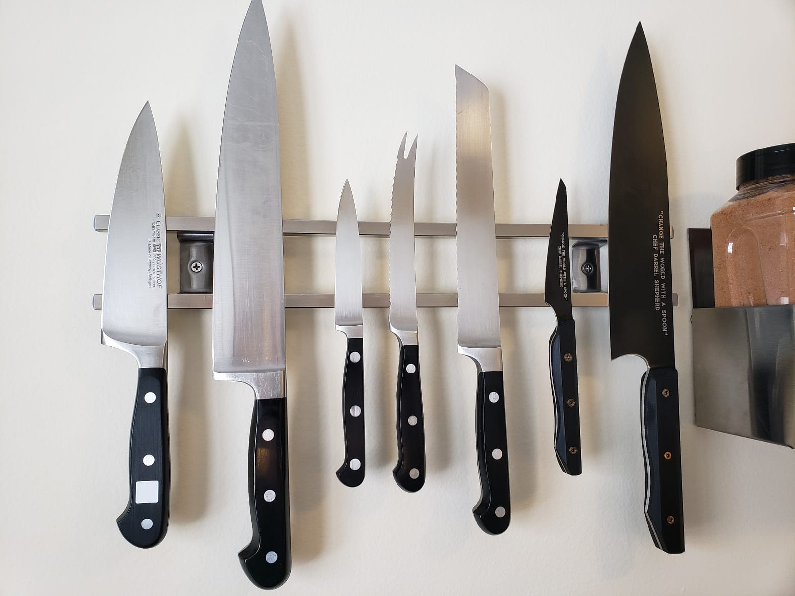 Modern Innovations (16 Inch Stainless Steel Metal Magnetic Knife Holder, Wall Mount Double Bar with 8 Hooks - Multipurpose Knife Magnetic Strip, Utensil Hanger, and Kitchen Storage Rack Magnet customer photo 1