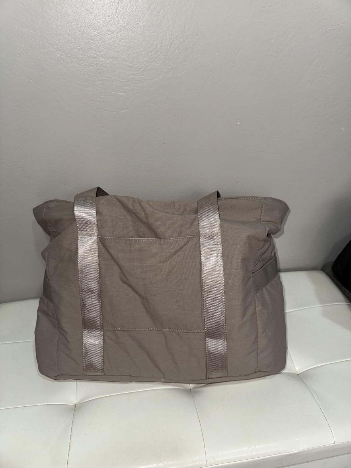 BAGSMART Gym Tote Bag for Women, 24L/28L Travel Tote Yoga Mat Bag customer photo 2