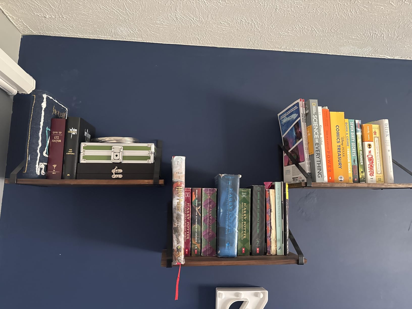 BAMEOS Floating Shelves Rustic Wood Wall Shelf, Small Bookshelf for Living Room, Office, Bedroom, with Metal Bracket customer photo 2