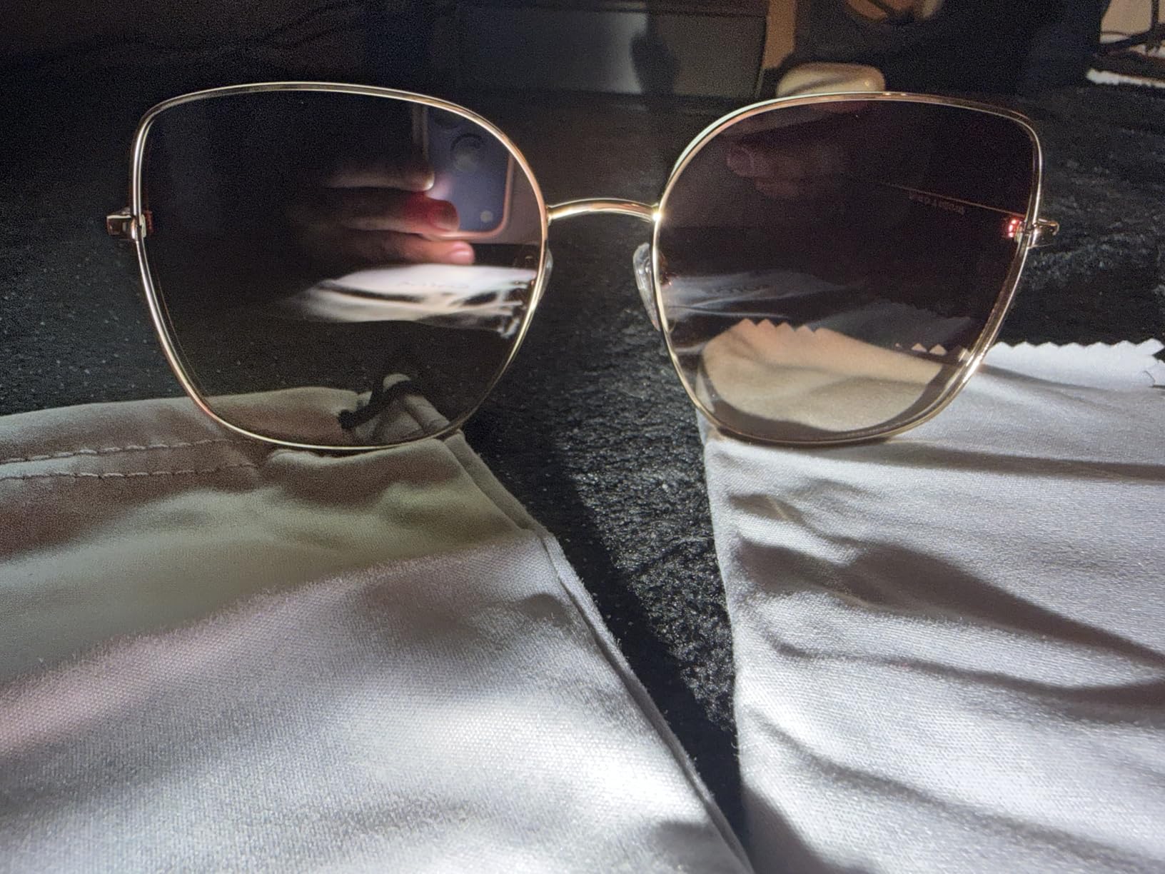 SOJOS Trendy Oversized Square Metal Frame Sunglasses for Women Men SJ1146 customer photo 2