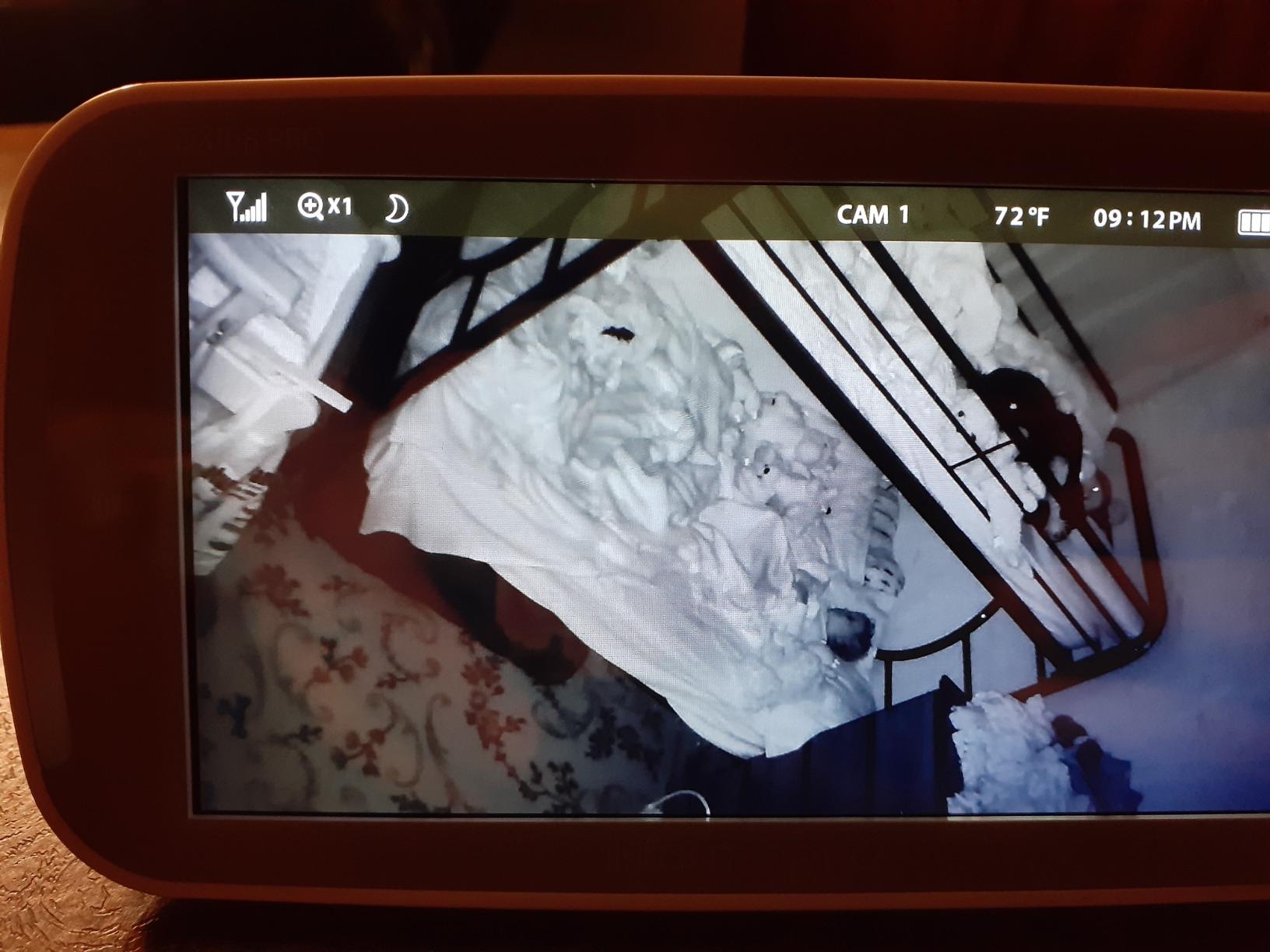 Infant Optics DXR-8 PRO - Patented Active Noise Reduction (ANR), 5” HD Video Baby Monitor with 1 Camera, No WiFi, Hack-Proof,Pan Tilt Zoom, Interchangeable Lens customer photo 2
