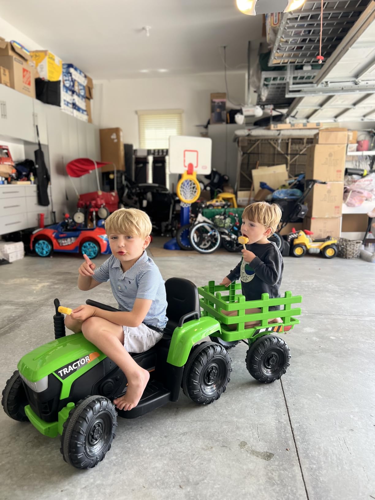 TOBBI 12V Kids Electric Tractor with Trailer, Toddlers Ride On Car to Drive customer photo 2