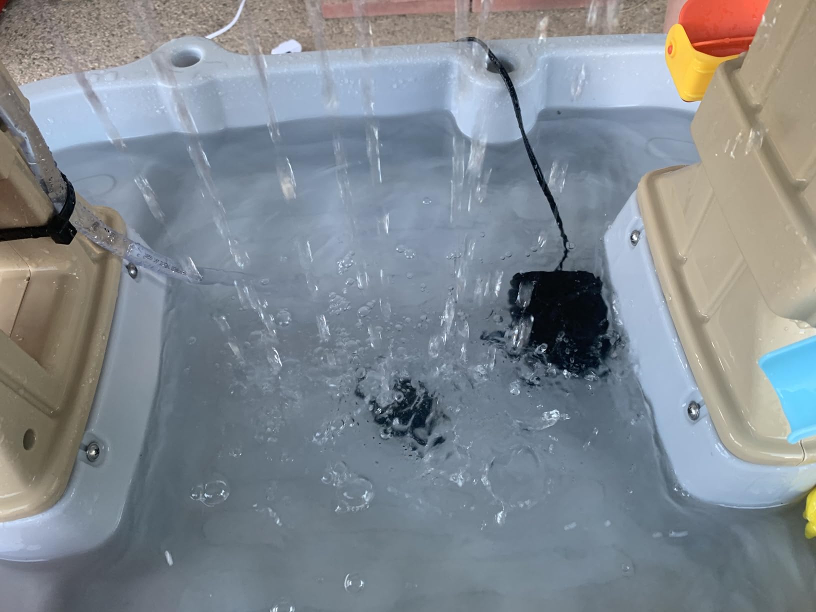 SongLong Submersible Pump 200GPH 5.2ft. High Lift for Fountains customer photo 1