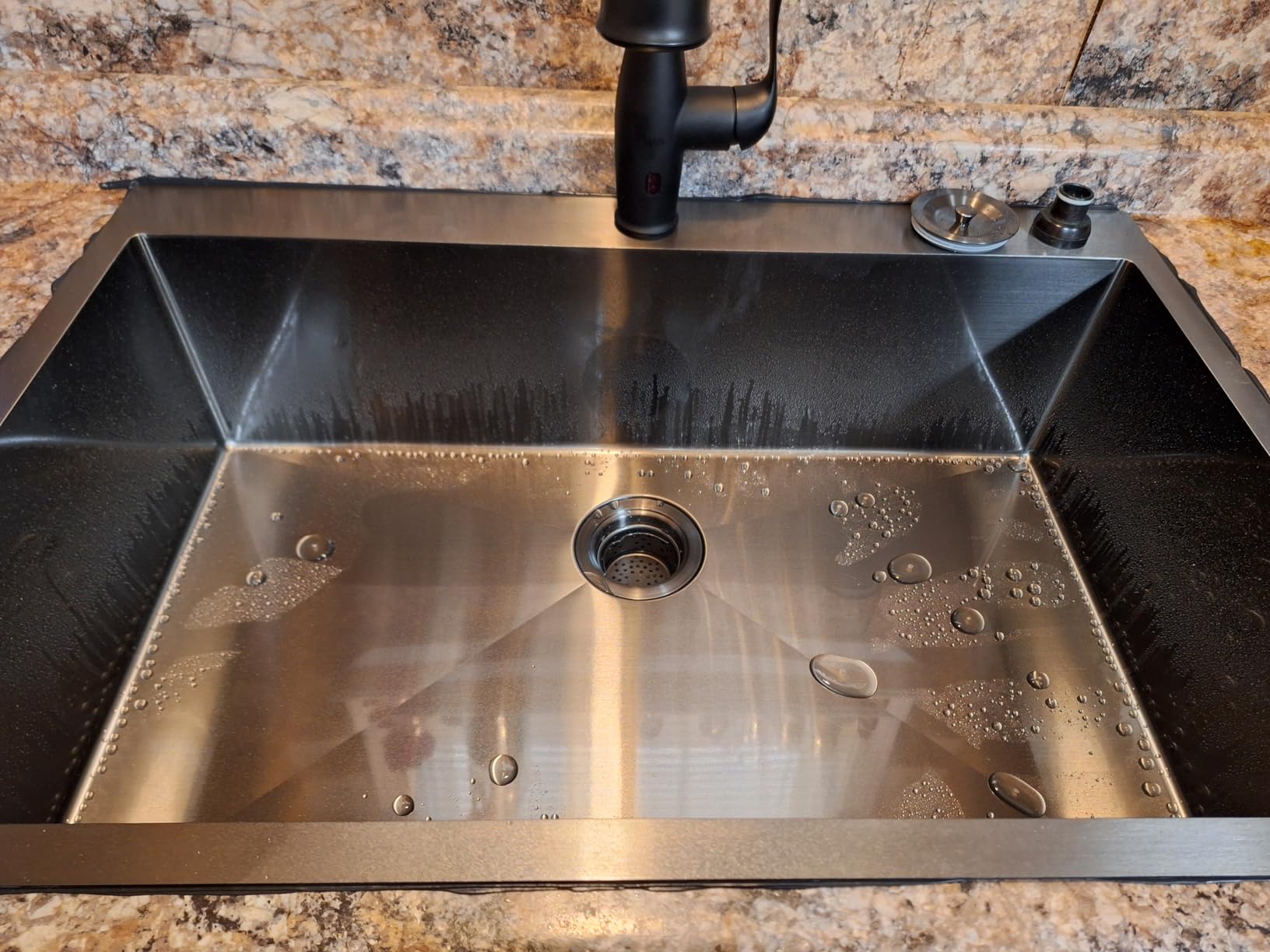 KINGO HOME 33 Inch 18 Gauge Handmade Stainless Steel Single Bowl Farmhouse Sink, Modern Farm Sink 33 Inch Apron Farmer Sinks for Kitchen Rustic With Accessories customer photo 1