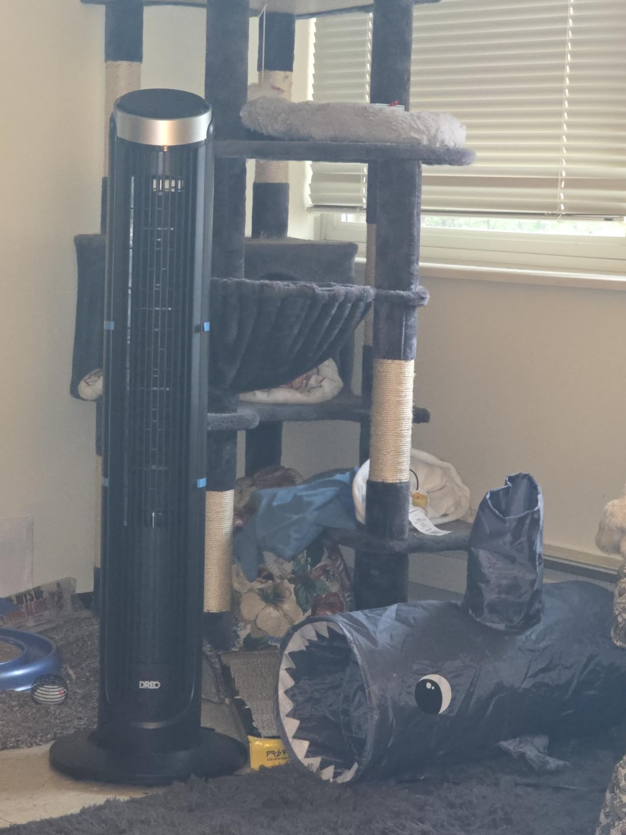 DREO Tower Fan for Bedroom, 90° Oscillating Fans that Blow Cold Air customer photo 2