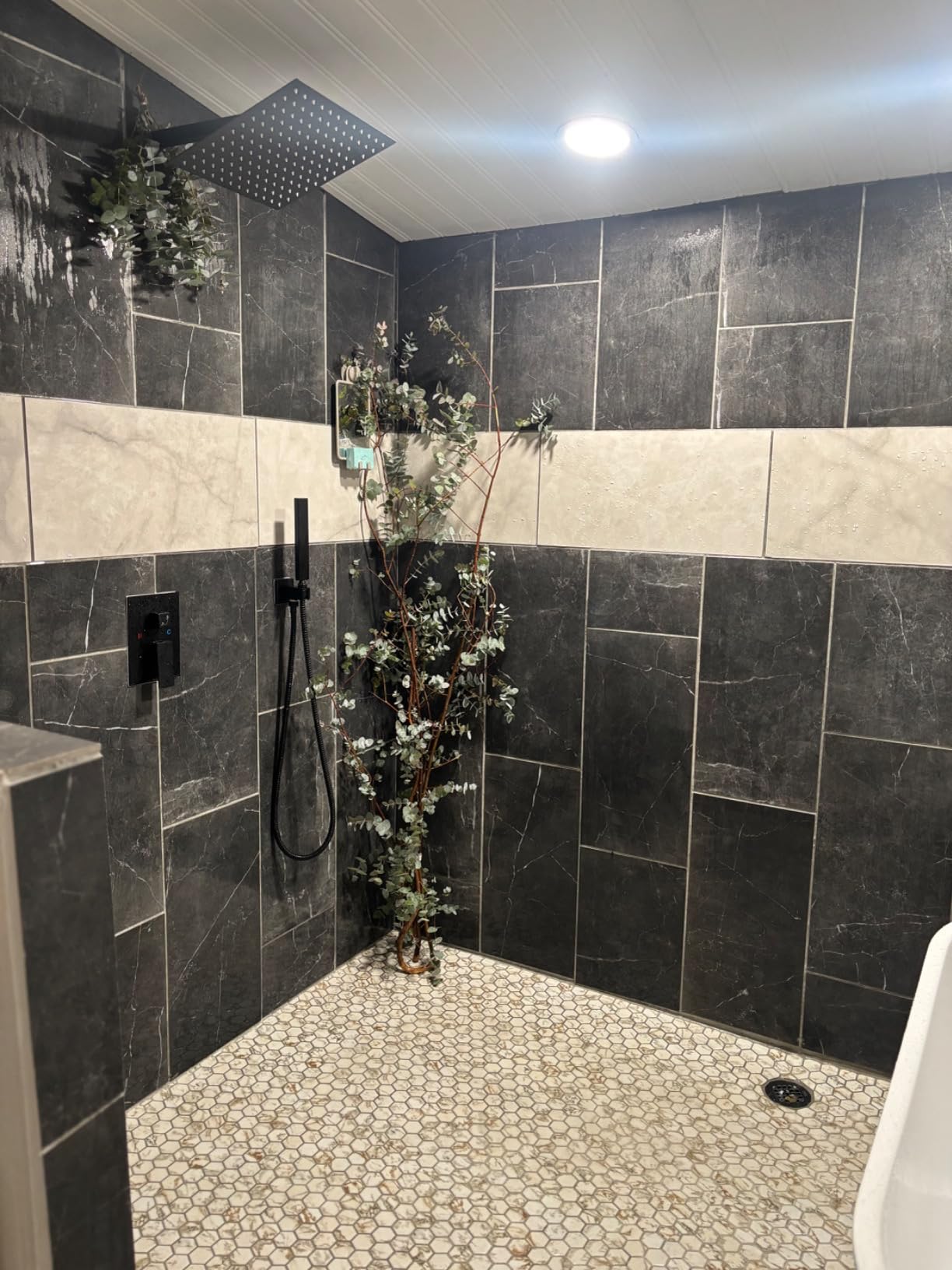Aolemi Shower System with Rain Head and Handheld,12-Inch,Matte Black customer photo 1