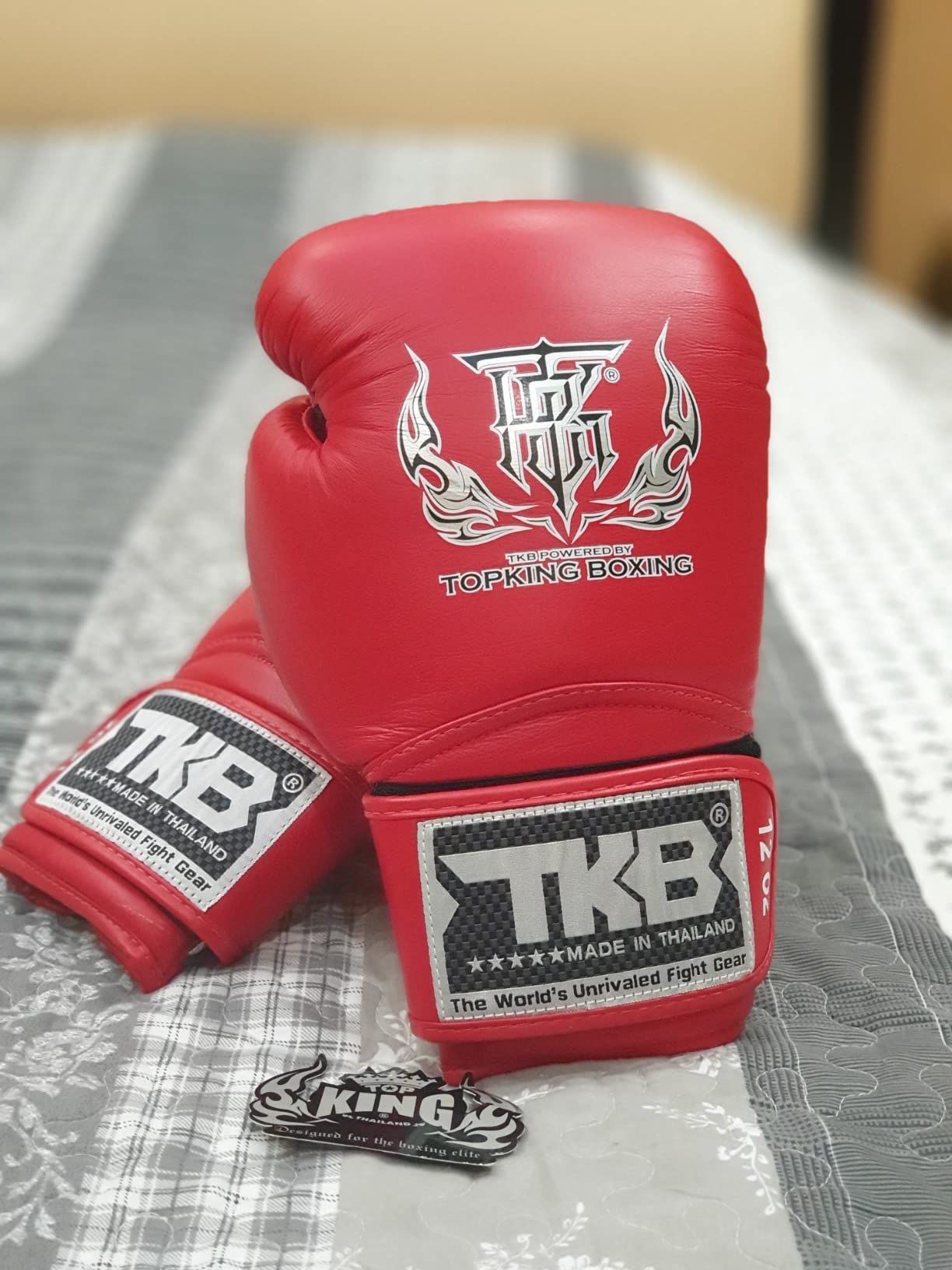 Top King Super Air Breathable Leather Gloves Muay Thai Boxing Gloves for Training or Sparring - 8oz, 10oz, 12oz, 14oz, 16oz customer photo 1