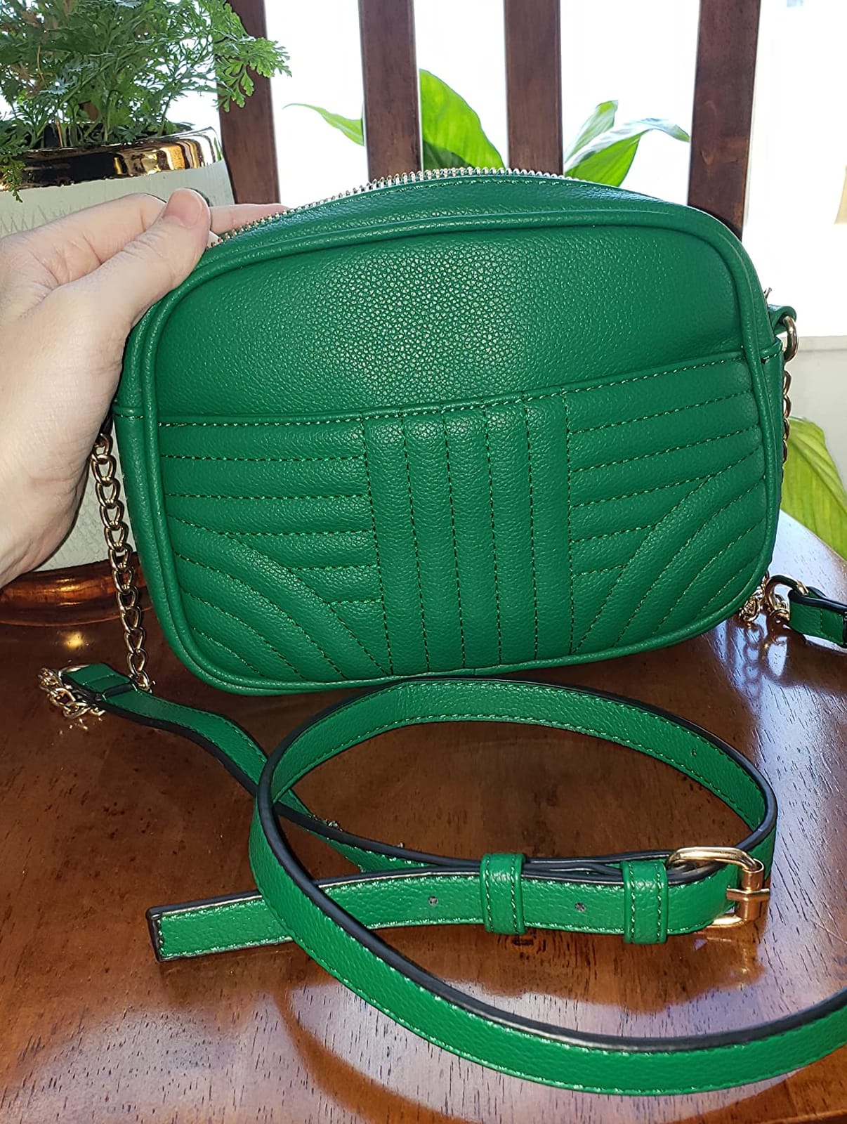 EVVE Quilted Crossbody Bags for Women - Stylish Camera Bag with Tassel - Lightweight Medium Size Shoulder Purse customer photo 1