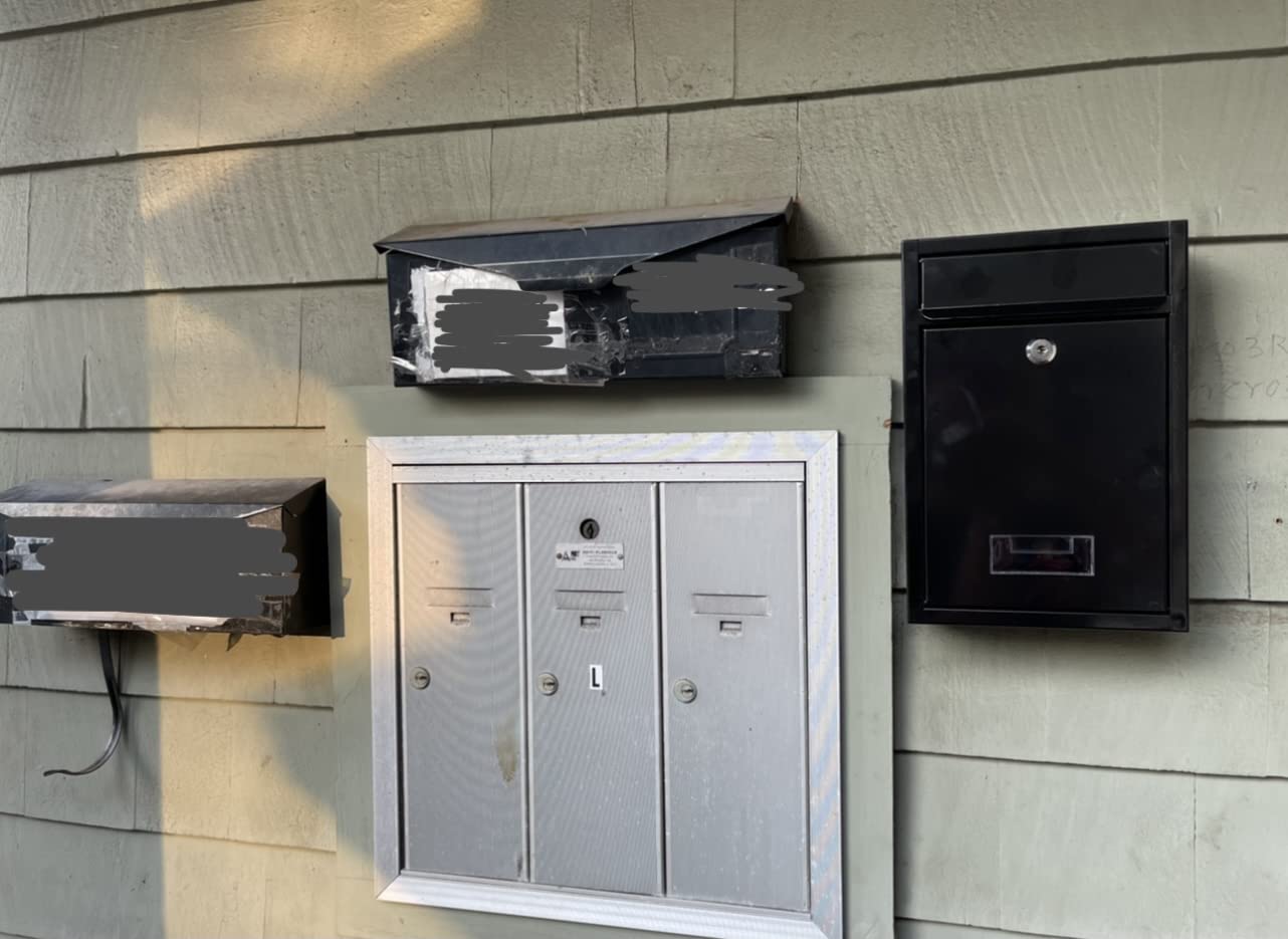 DEAYOU Wall Mount Mailbox for Outside, Mail Box with Key Lock, Steel Cover Metal Drop Box, Dropbox with Slot for Envelope, Home, Office Business, Decor, 12.6