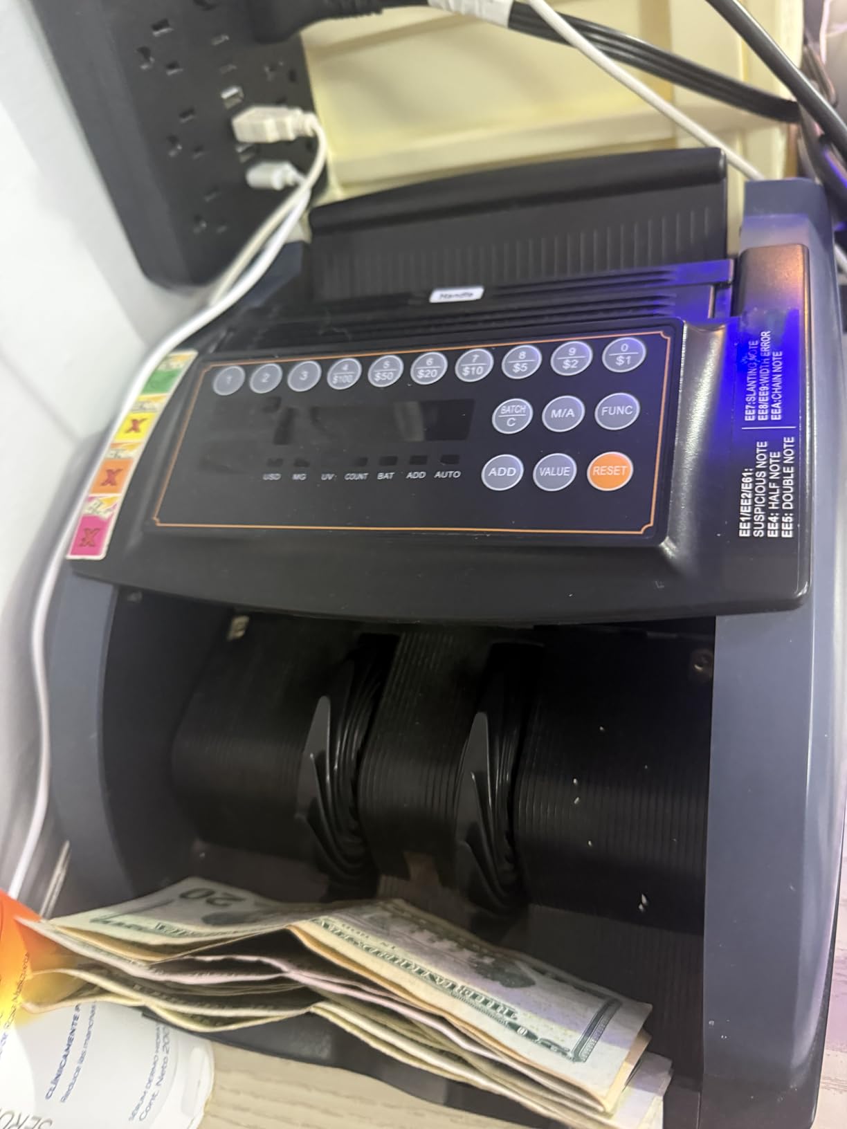 Aneken Money Counter with Value Count, 1300 Bills/Min for USD & EUR customer photo 1