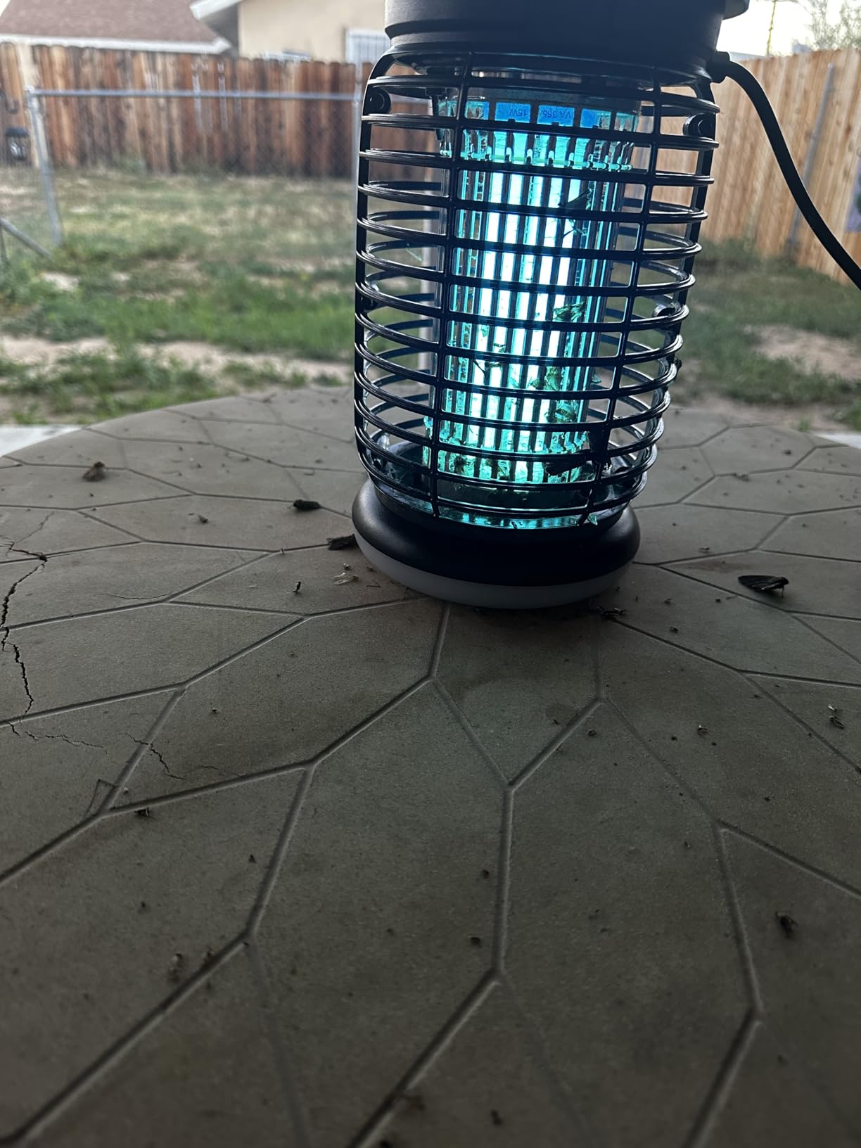 LUOJIBIE Bug Zapper Outdoor, Electric Mosquito Killer Fly Trap with UV/LED Light, 4200V High Voltage Waterproof Flying Insect Zapper for Backyard Patio, Indoor Mosquito Zapper for Home Garage customer photo 2
