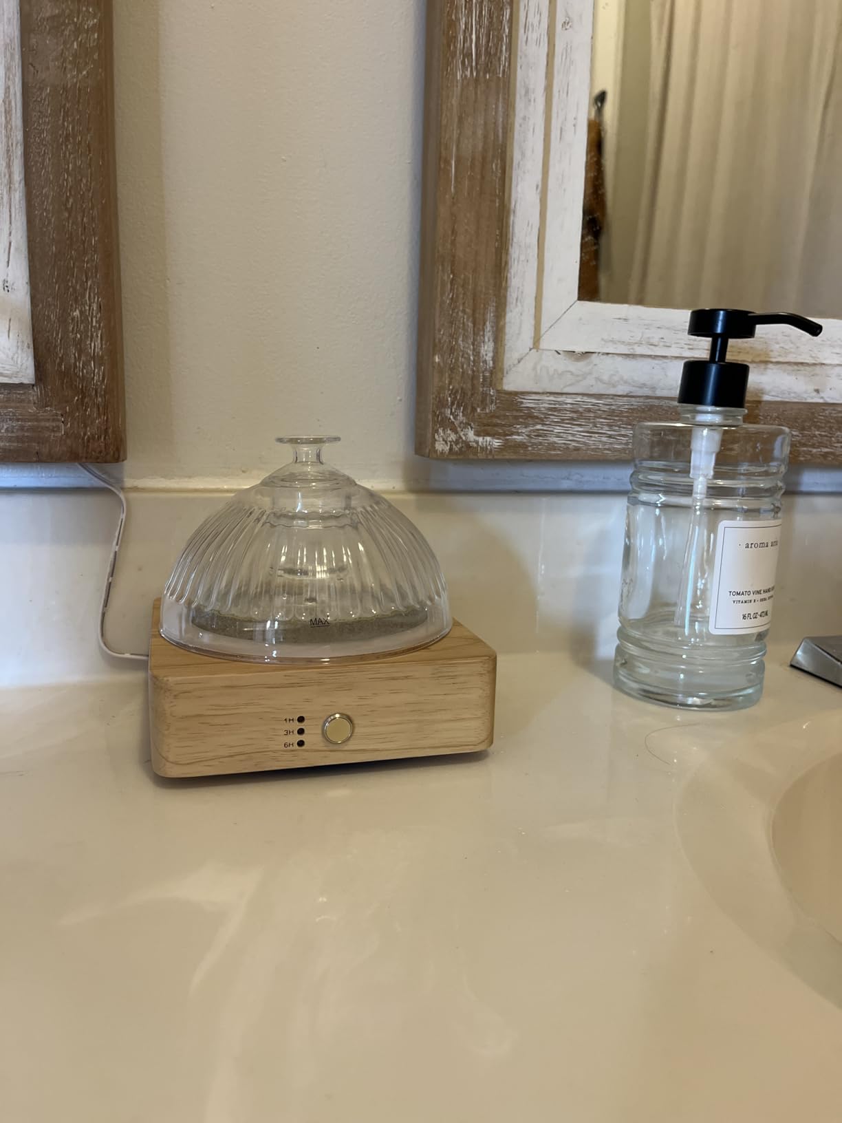 Glass Dome Essential Oil Diffuser with Glass Reservoir & Wood Base-No Plastic, 200ml Ultrasonic Diffuser for Aromatherapy with Timer 7 Color Light Auto-Off for Home Office Yoga Pilates customer photo 2