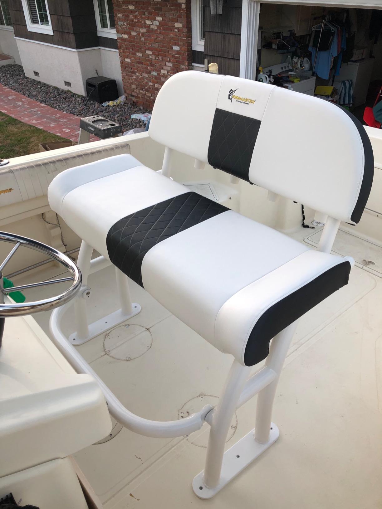 Fishmaster Pro Series Leaning Post for Center Console Fishing Boats - Deluxe Backrest, Rod Holders, Flow-Through Foam, Storage Compartment, Foldable Footrest – White Upholstery/Polished Anodized customer photo 2