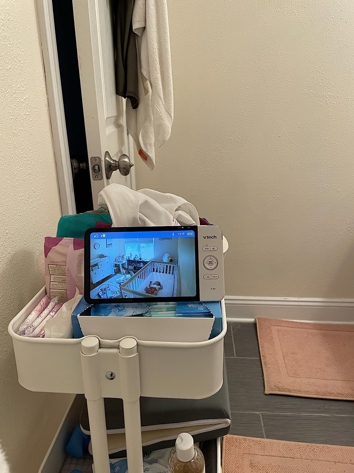 VTech RM7764HD 1080p WiFi Remote Access Baby Monitor, 360° Pan&Tilt, 7” 720p HD Display, HD Night Vision, Soothing Sounds, 2-Way Talk, Temperature Sensor, Motion Detection, iOS & Android customer photo 2