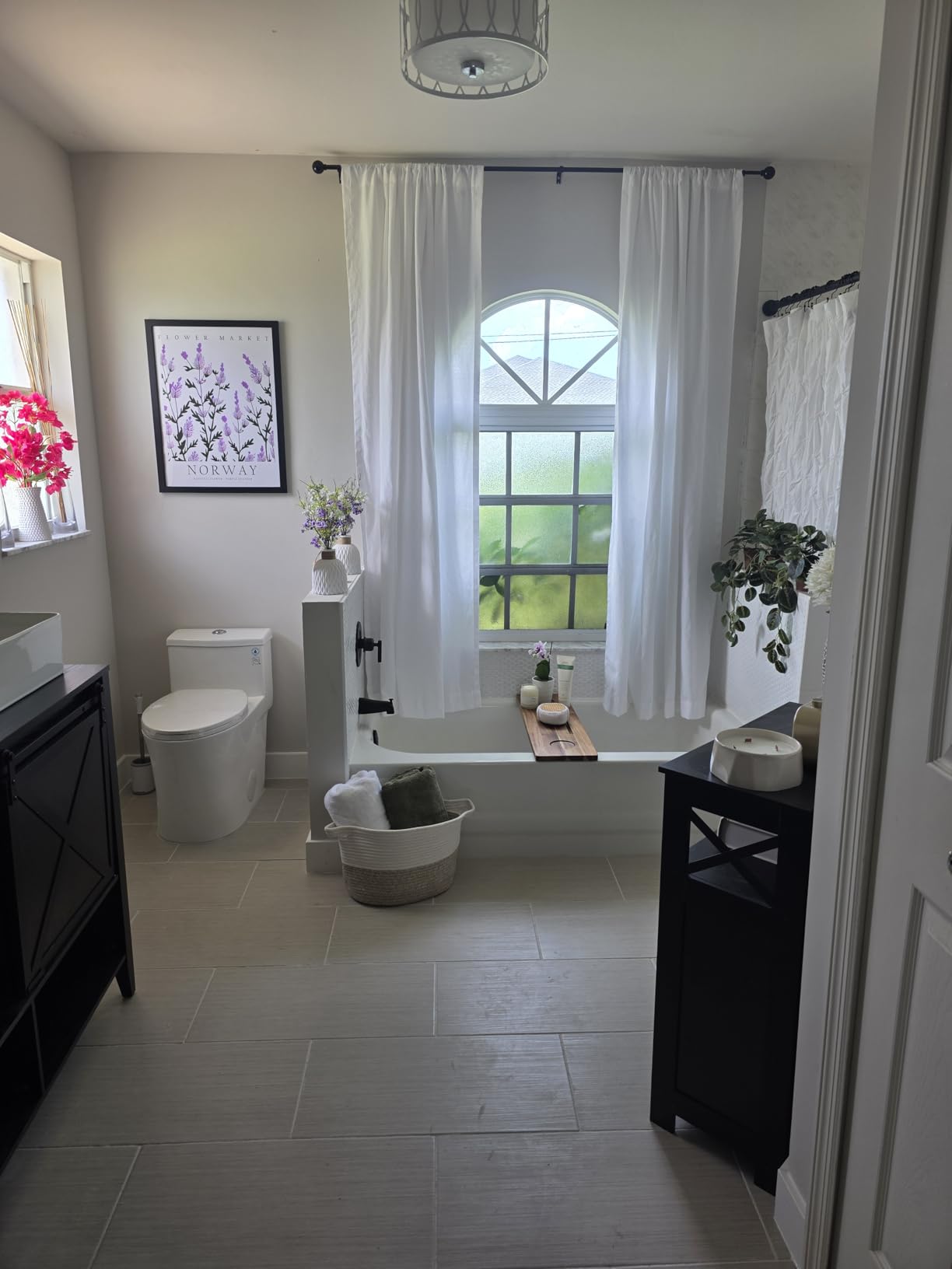 HOROW T0338W One Piece Toilet with ADA Chair Height 17.3
