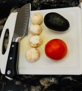 Cutluxe Santoku Knife 5