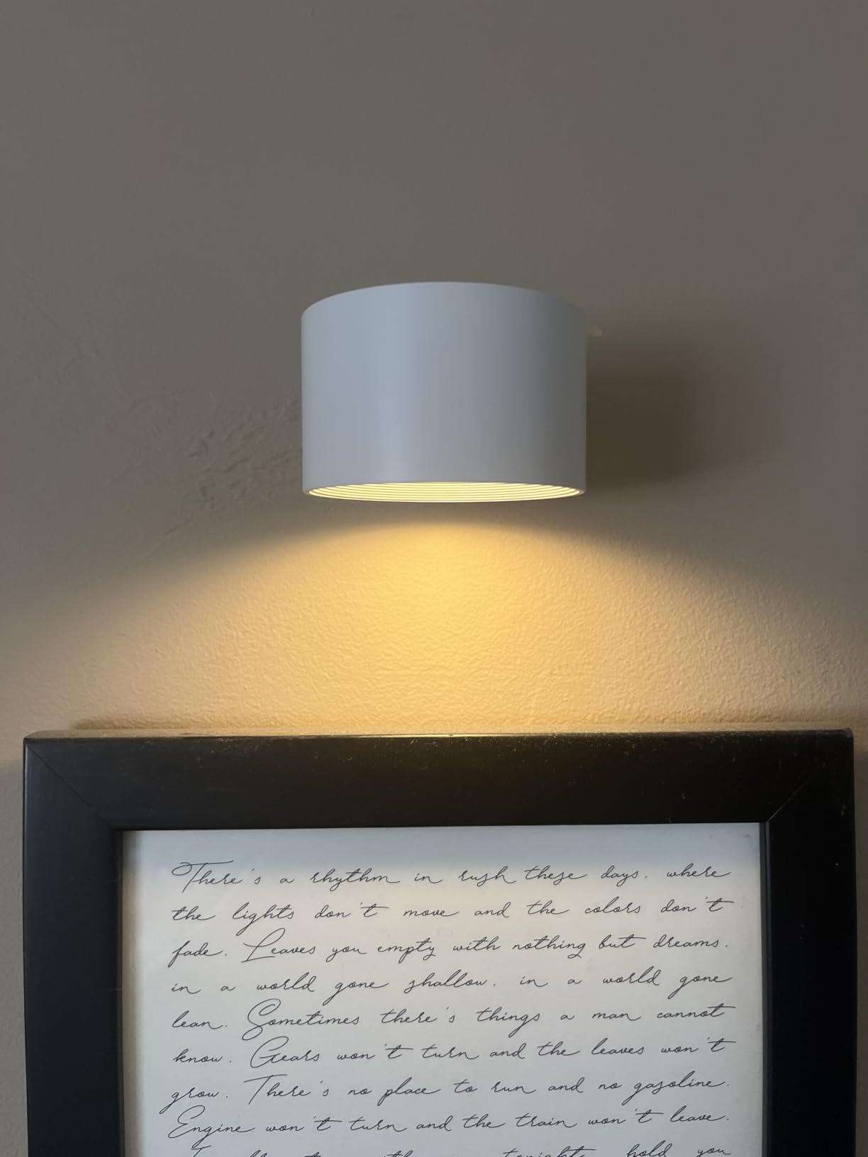 Koopala LED Sconces, Wall Mounted Lamps with Rechargeable Battery Operated USB Port 3 Color Temperatures & 3 Brightness Levels 360°Rotate Magnetic Ball, Cordless Lights for Reading Bedside customer photo 2