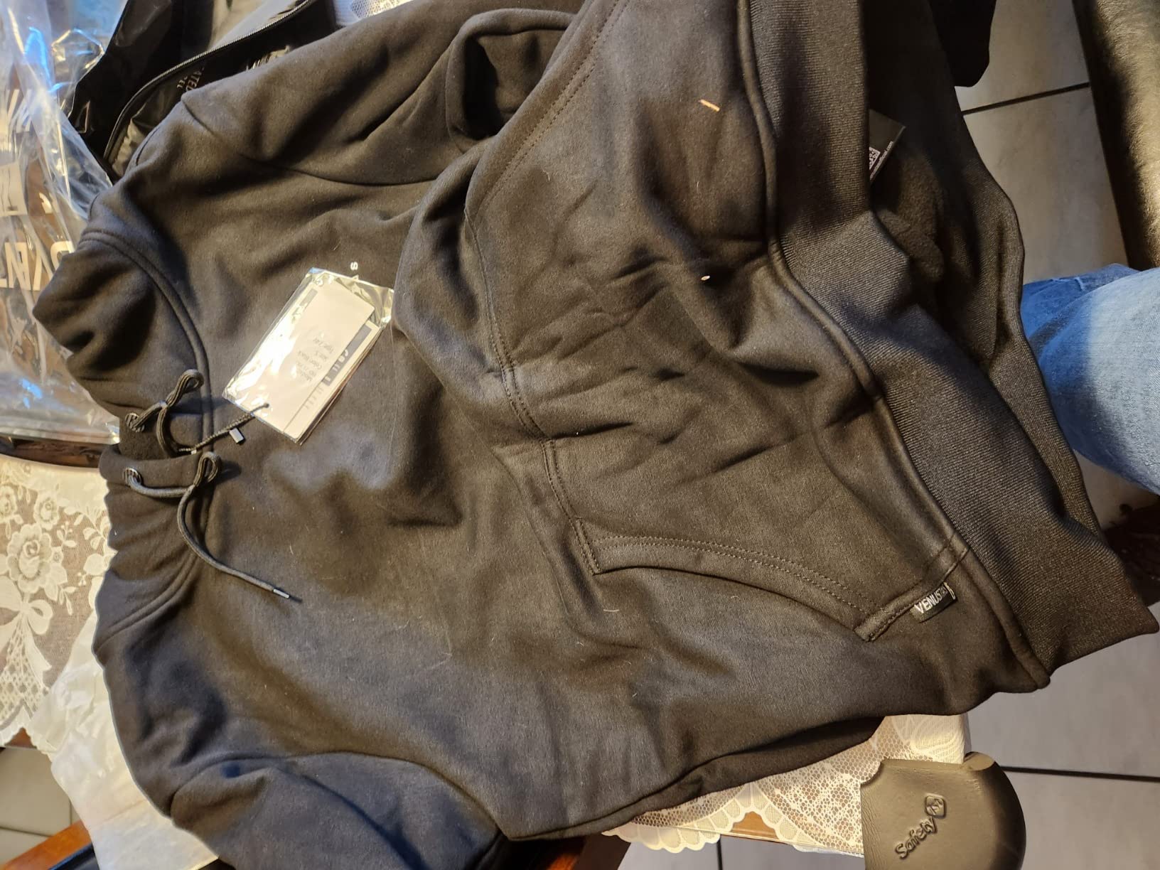 Venustas Unisex Pullover Heated Hoodie with Battery customer photo 2