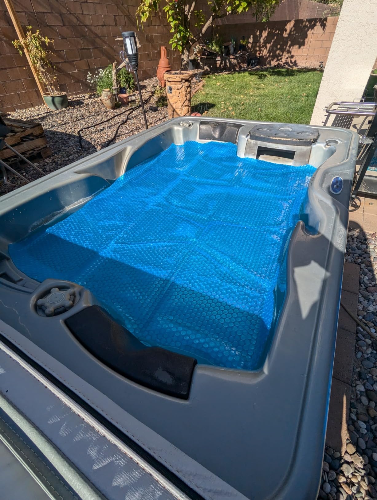 MADHOLLY 7×7FT Square 16Mil Heavy-Duty Spa Hot Tub Cover for Heat Retention customer photo 2