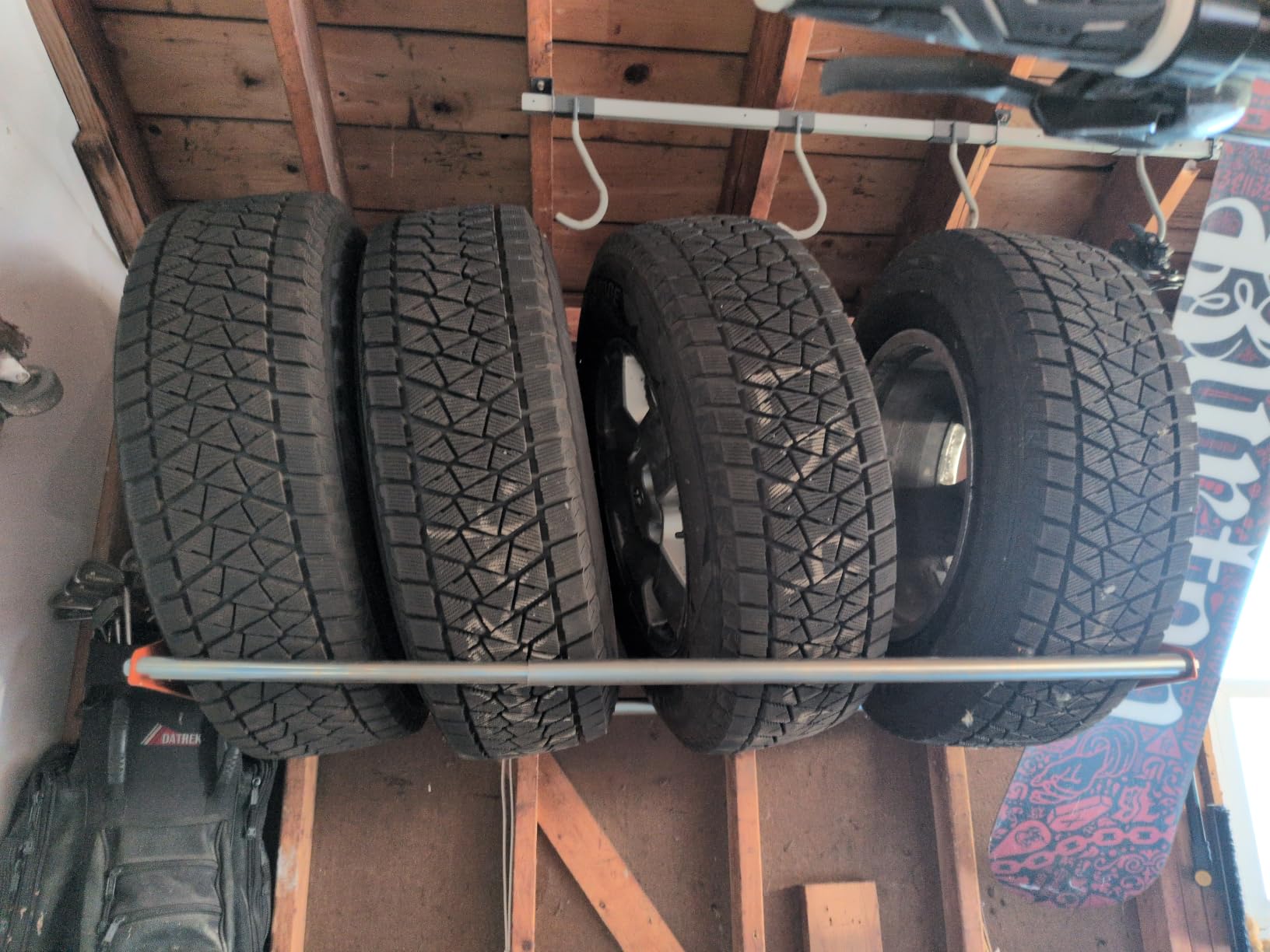Tire Rack Wall Mount Adjustable 31
