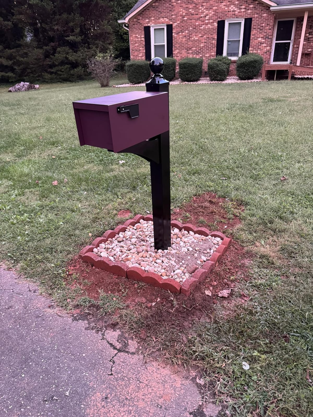 Architectural Mailboxes Landover Aluminum Mailbox Post, Black customer photo 2