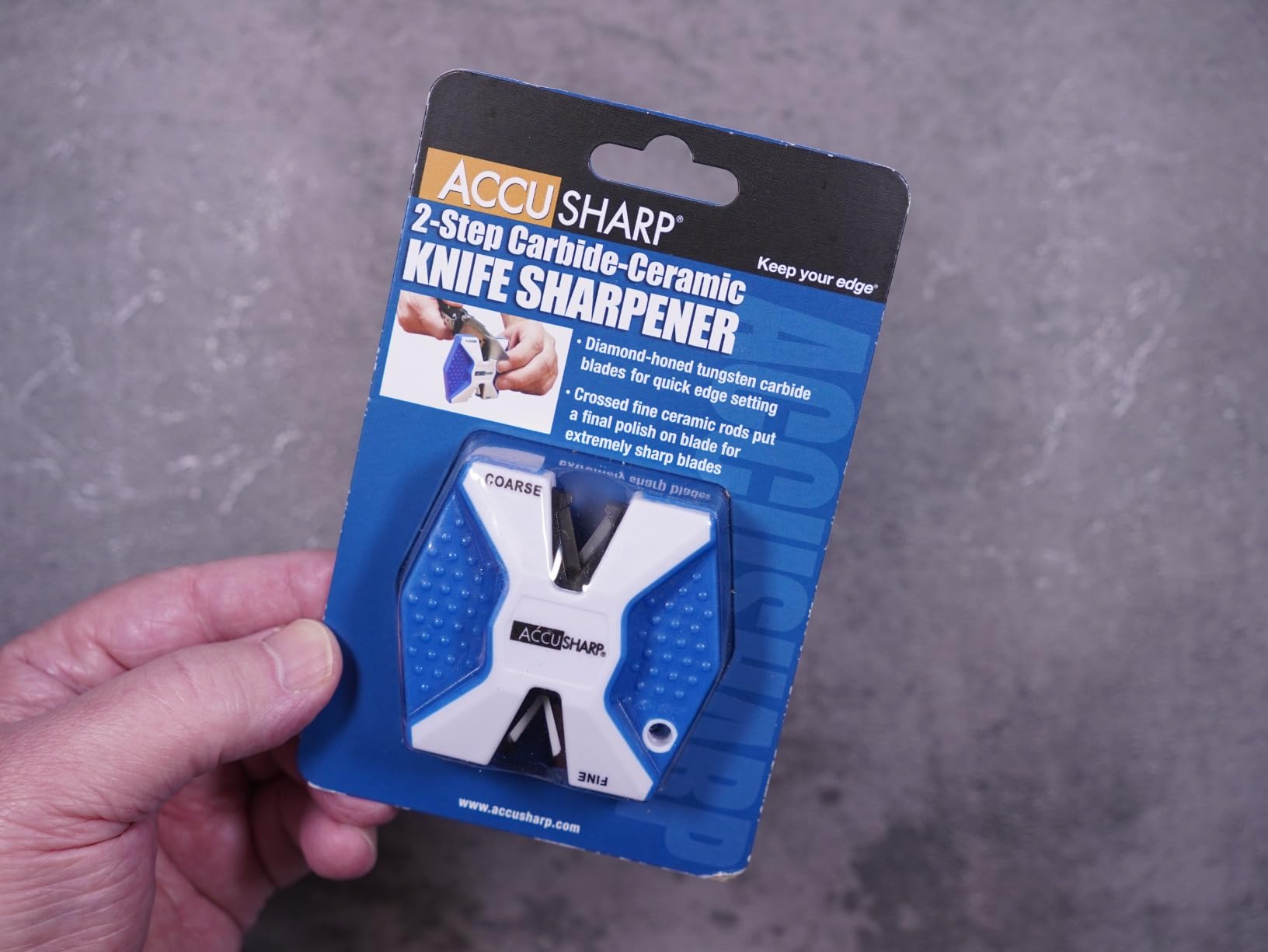 AccuSharp Pull Through Knife Sharpener Keychain, 2-Stage Sharpener for Straight or Serrated Kitchen Knives, Handheld Tool for Fishing & Hunting, White/Blue customer photo 2