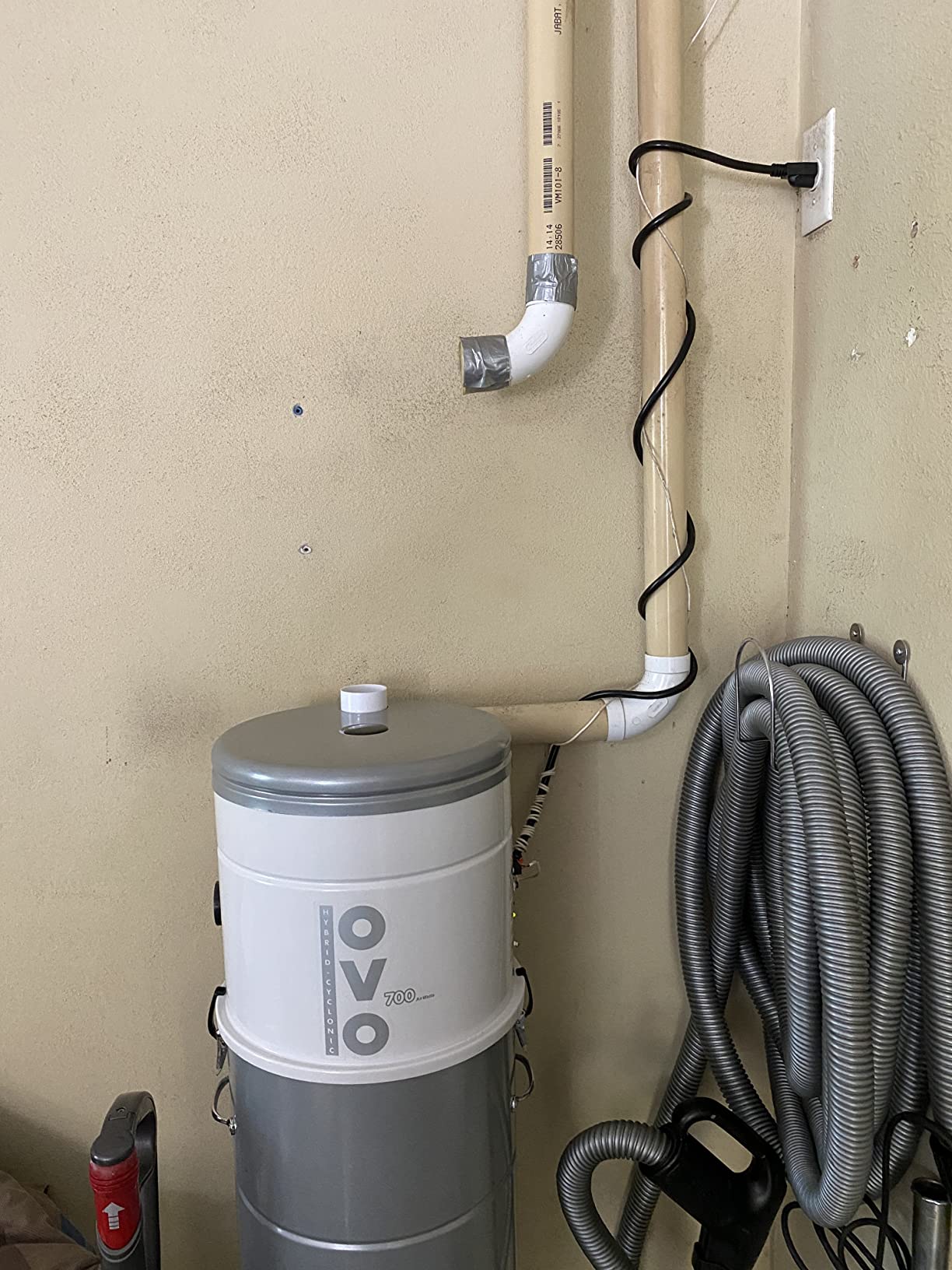 OVO 700 Airwatts Heavy Duty Powerful Central Vacuum System, Hybrid Filtration (with or Without Disposable Bags) 35L or 9.25Gal Bottom Load Dust Bin customer photo 1