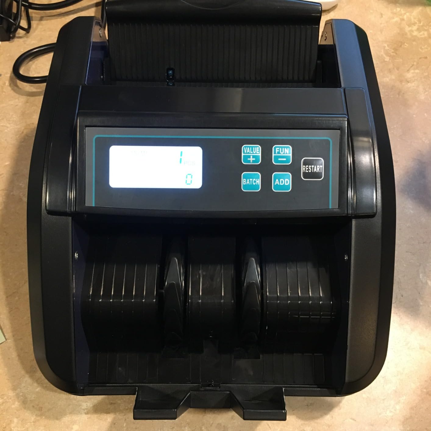 MUNBYN IMC51 Money Counter Machine, Count Value Bill Counter Cash Counter customer photo 2