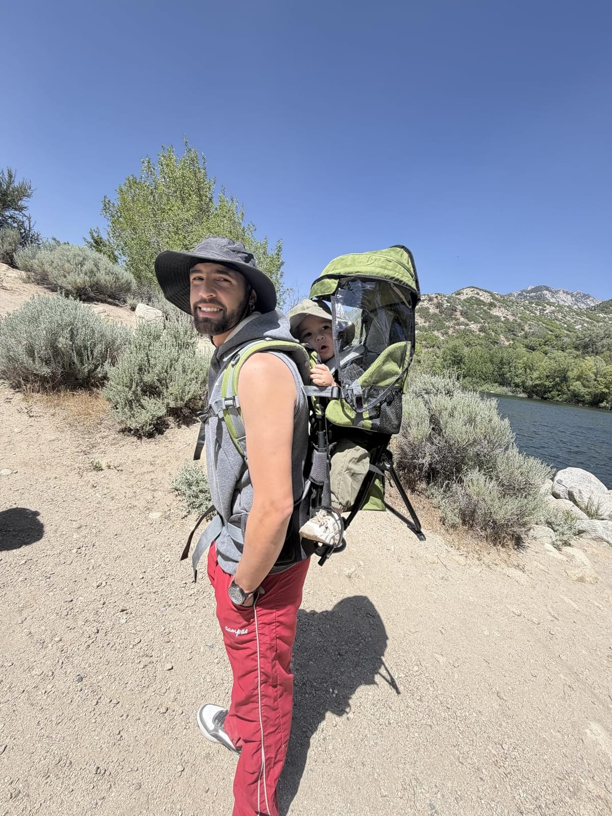 besrey Toddler Hiking Backpack Carrier-Adjustable Padded Shoulder Straps customer photo 1