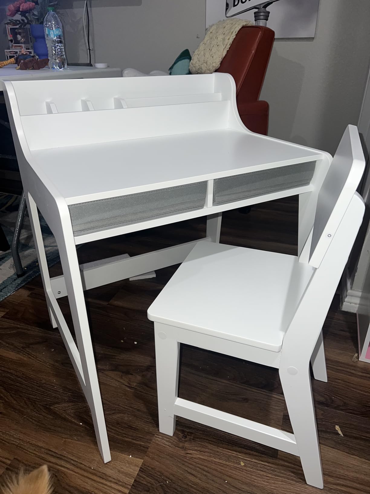 UTEX Wooden Kids Desk and Chair Set with 2 Fabrics Drawers for Study Room customer photo 1