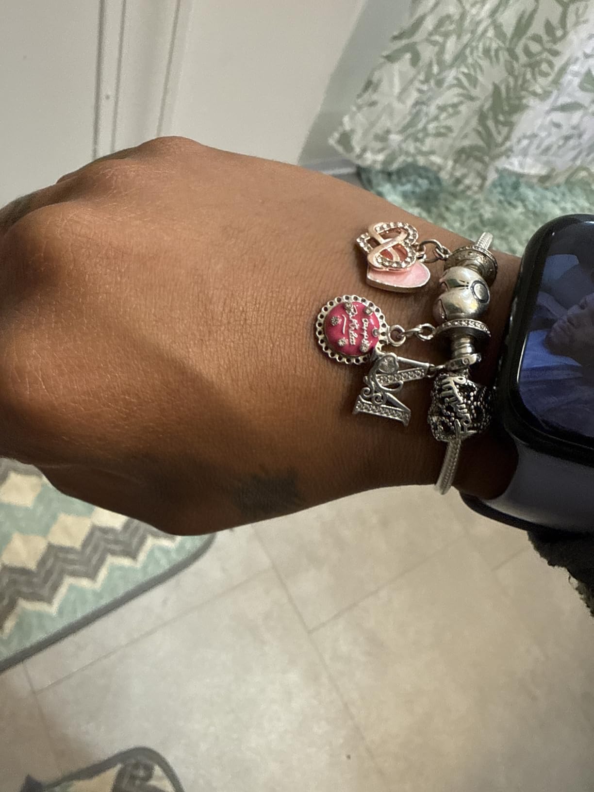 PANDORA Heart Clasp Snake Chain Bracelet - Heart Clasp - Romantic Jewelry for Her with Gift Box - Compatible Moments Charms customer photo 1