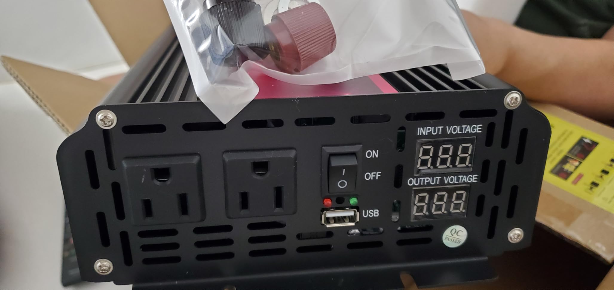 3000W Power Inverter 12V DC to 110V/120V AC, 6000W Peak Car Inverter for RV customer photo 2