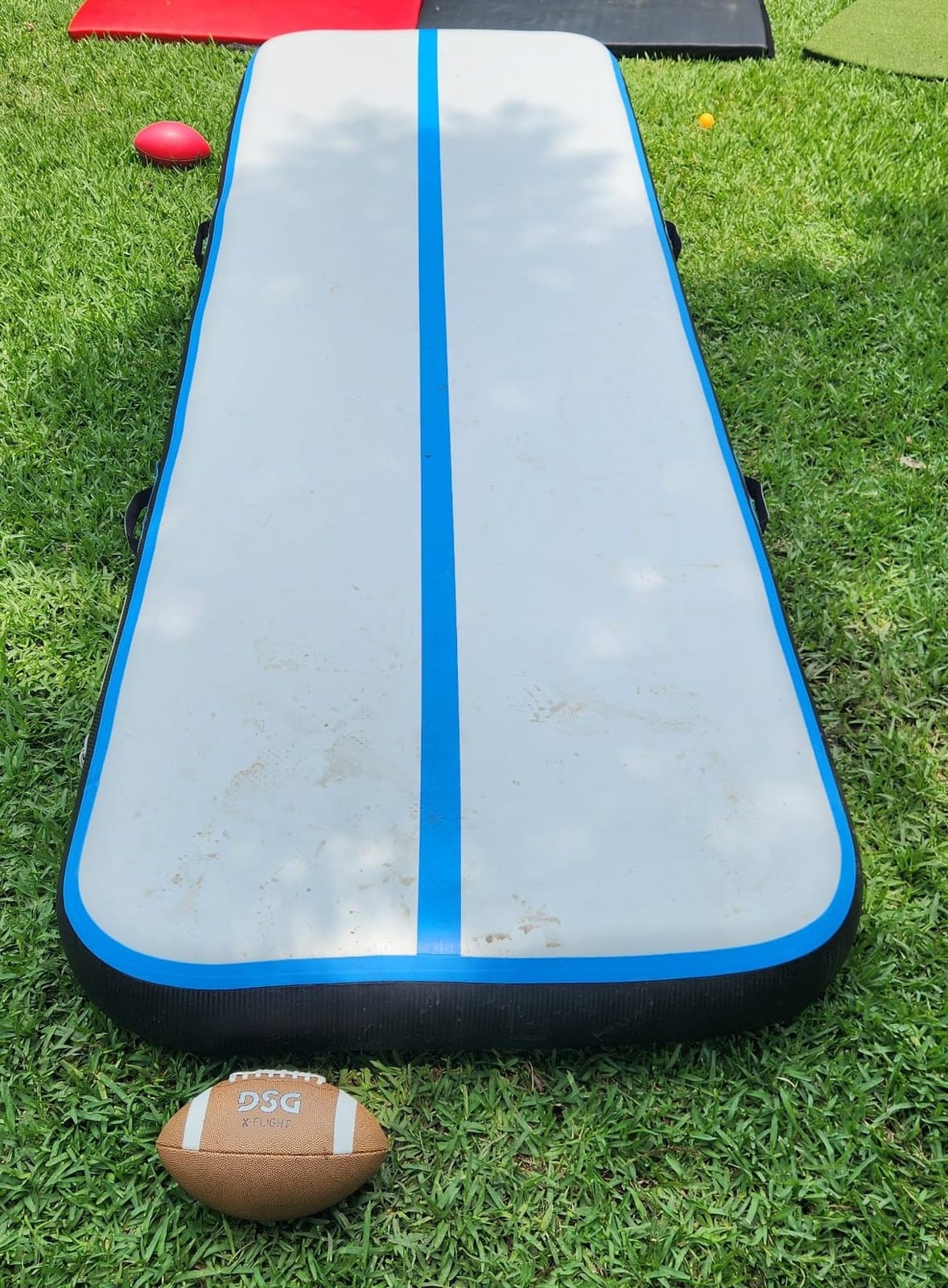 Inflatable Gymnastics Mat Air Tumble Track Tumbling Mats with Pump customer photo 1