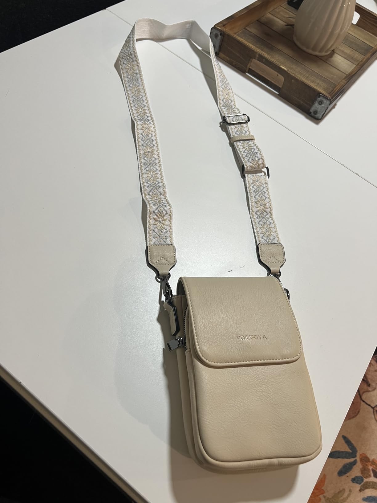 POIUGOYA Crossbody Bags for Women,Small Crossbody Purse with Triple Compartments,Cell Phone Wallet with Card Slots for Travel customer photo 2