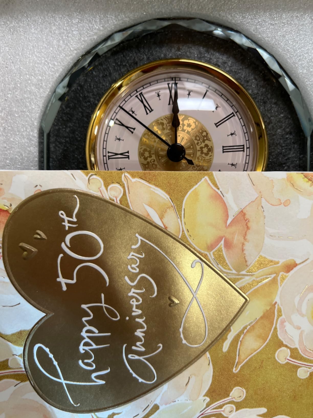 YWHL 25th Wedding Anniversary Clock Gifts for Couple, 25 Year Anniversary Keepsake Gifts for Husband/Wife, Glass Clock Decoration for 25 Years for Marriage (Battery not Included) customer photo 2