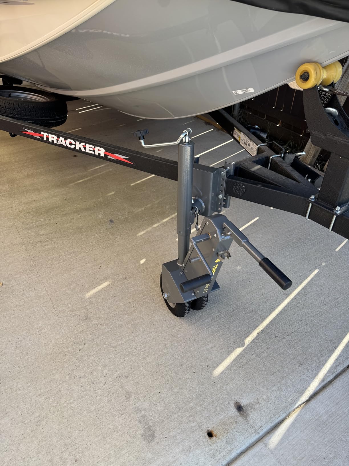 Trailer Valet TV5X Drill Powered Dolly Mover with Jack – 5,000 LB Towing Capacity, 500 LB Tongue Weight – Built-in Jack, Brake System, TVDA Drill Adapter, 8 Inch Bracket – Boat and RV Compatible customer photo 2