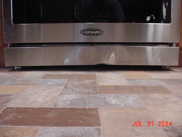 36 in. Haven Coll 6.1 cu. ft. 5 Burner Electric Range, Stainless Steel customer photo 1
