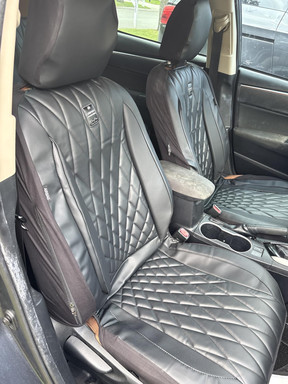 CAR PASS 5 Seats Piping Luxury Faux Leather Seat Covers Full Set, Anti-Slip Waterproof Seat Covers Compatible with Front Armrests, Universal Fit for Suvs,Vans,Trucks,Airbag Compatible, Pure Black customer photo 2