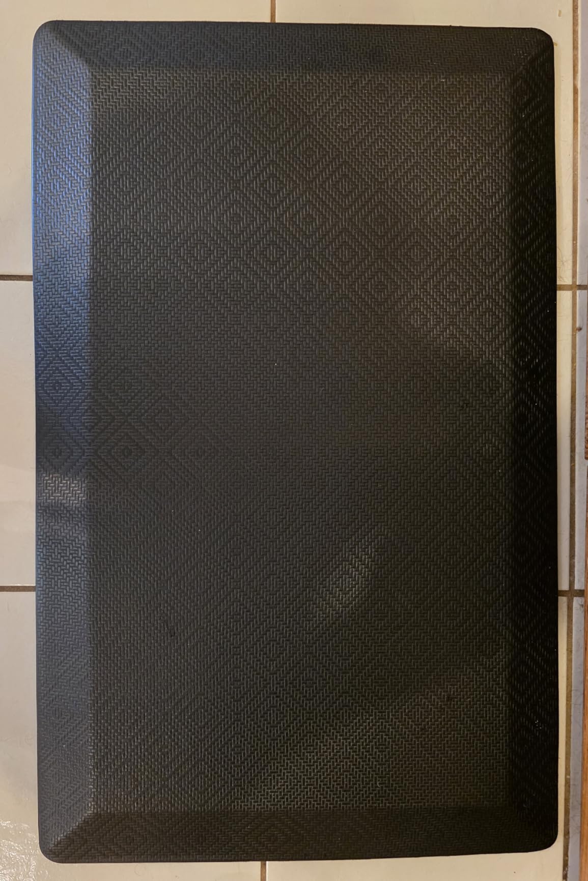 Ophanie Kitchen mats for Floor, 3/4 inch Thick,20x39 Anti Fatigue Cushioned Mat,Kitchen Rugs,Waterproof,Comfort Ergonomic Standing Mat for Office,Home,Sink with 99+ Pairs of Anti-Slip Bottom Ridges customer photo 1